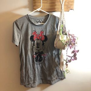 Grey Minnie Mouse t-shirt